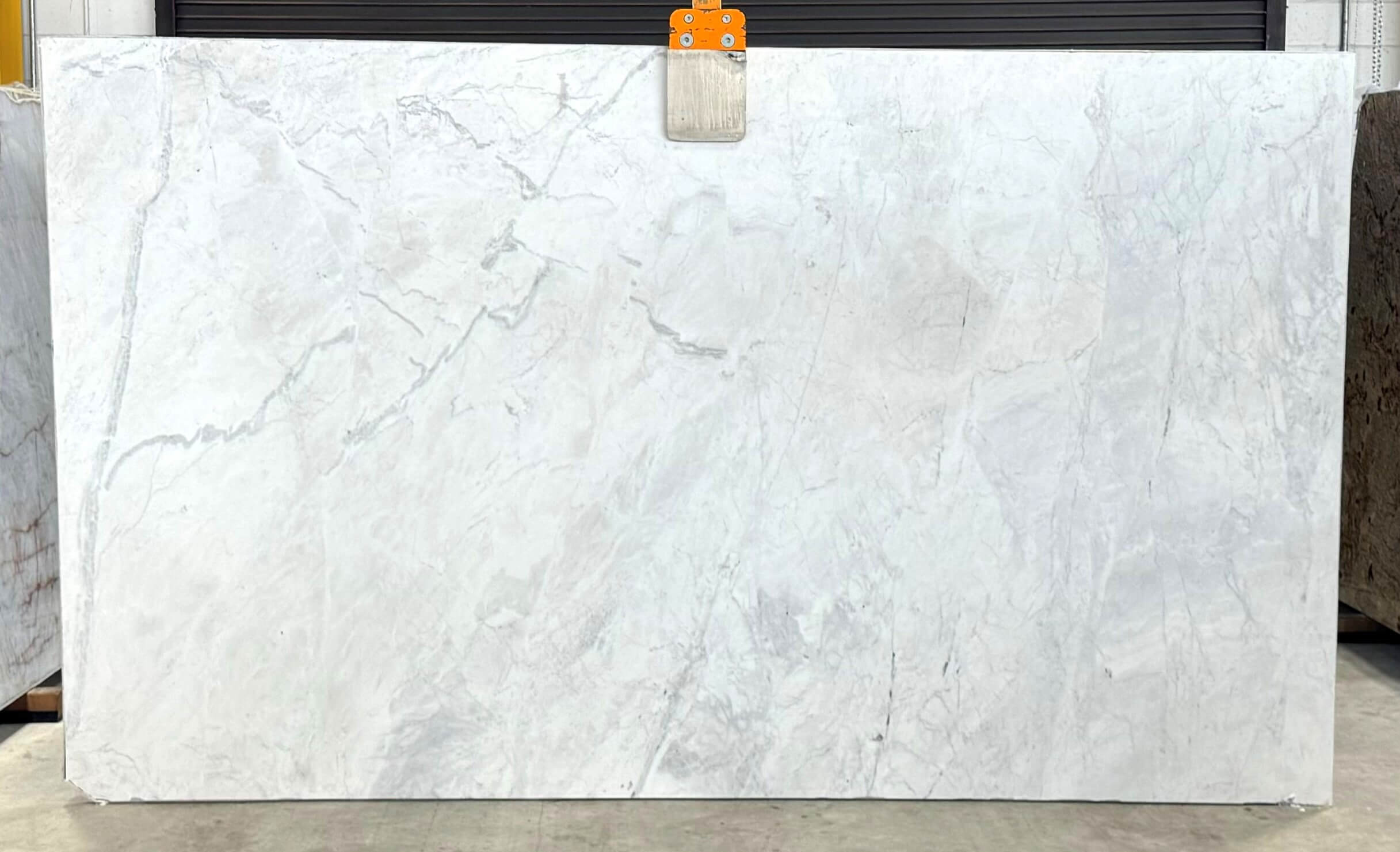 Matarazzo Honed - Earth Stone Slabs